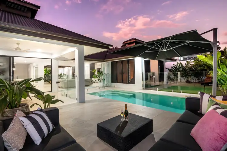 53 Cascade Boulevard, Palm Cove QLD 4879