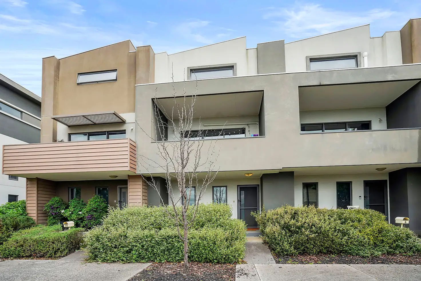 Main view of Homely townhouse listing, 8 Heartlands Lane, Mernda VIC 3754