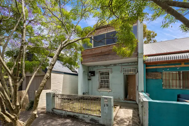 19 College Street, Newtown NSW 2042
