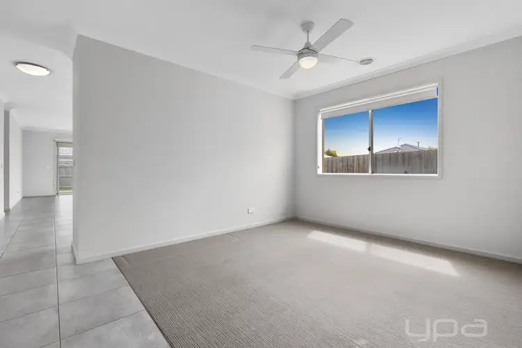 Fifth view of Homely house listing, 5 Clarice Crescent, Brookfield VIC 3338