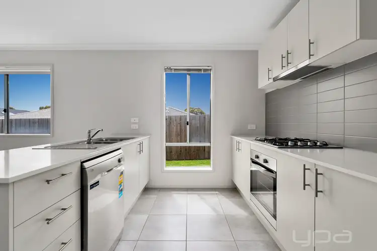 Sixth view of Homely house listing, 5 Clarice Crescent, Brookfield VIC 3338