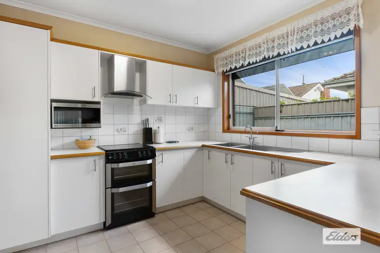 Second view of Homely unit listing, 2/31 Wilson Street, Wodonga VIC 3690