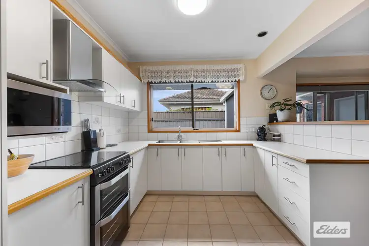 Third view of Homely unit listing, 2/31 Wilson Street, Wodonga VIC 3690