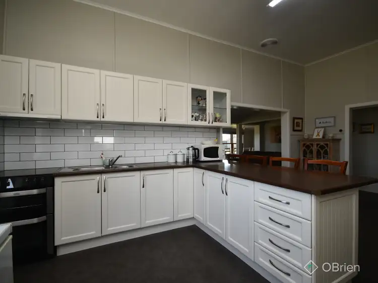 Fifth view of Homely house listing, 642 Lindenow-Glenaladale Road, Lindenow South VIC 3875
