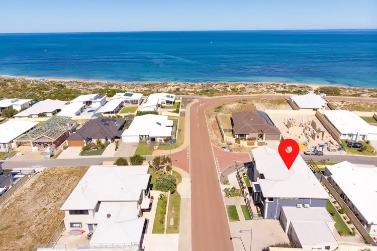 2 Greenbushes Crescent, Dawesville WA 6211