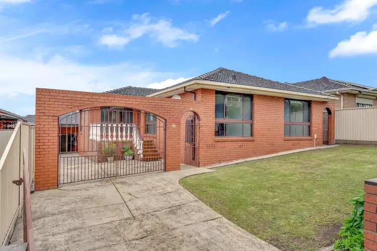 19 Clough Parade, Reservoir VIC 3073