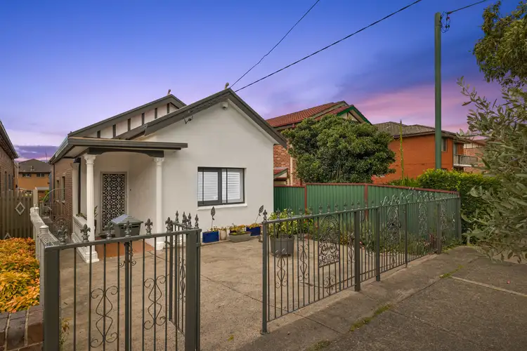 39 Duke Street, Campsie NSW 2194