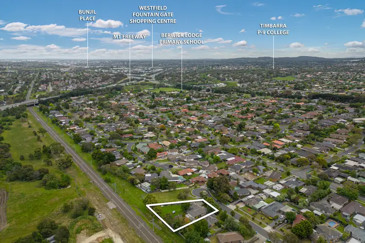 Fourth view of Homely house listing, 3 Ambleside Crescent, Berwick VIC 3806