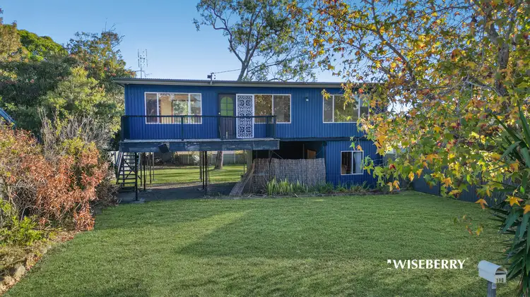 Main view of Homely house listing, 190 Elizabeth Bay Drive, Lake Munmorah NSW 2259