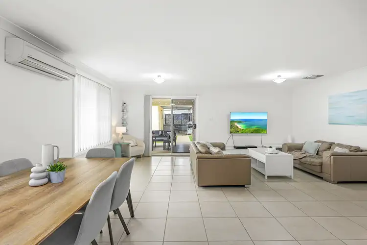 Third view of Homely house listing, 8 Cassia Place, Tamworth NSW 2340