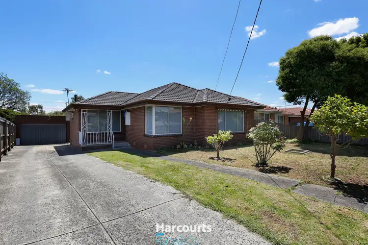 15 Menzies Parade