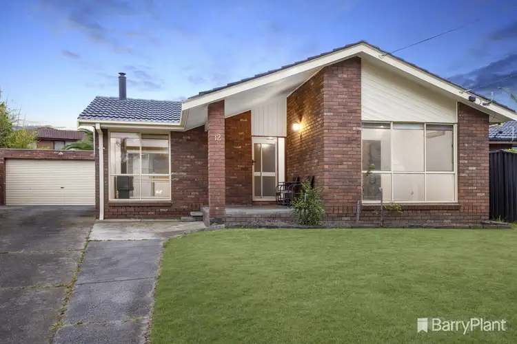 12 Meadowbrook Place, Keysborough VIC 3173