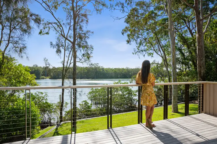 13 Maximillian Road, Noosa North Shore QLD 4565