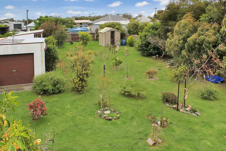 Seventh view of Homely house listing, 5 Newhaven Crescent, Mcloughlins Beach VIC 3874