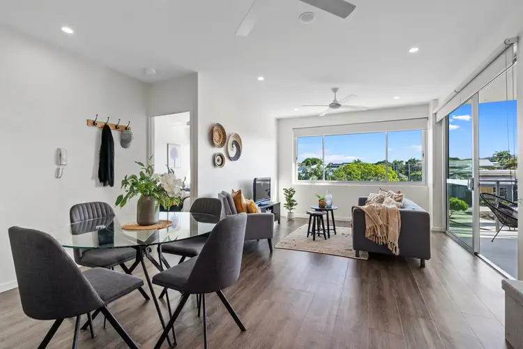 Main view of Homely unit listing, 432/986 Wynnum Rd, Cannon Hill QLD 4170