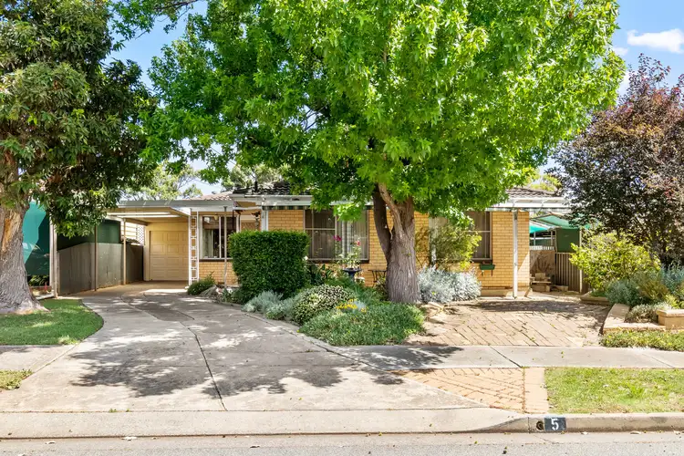 5 Meadowvale Road, Sturt SA 5047
