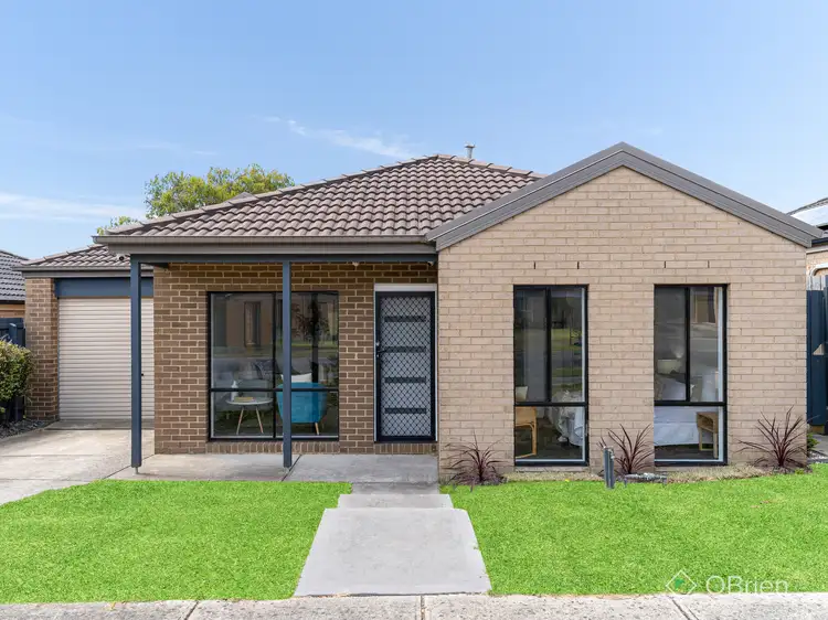 35 Pinewood Drive, Carrum Downs VIC 3201