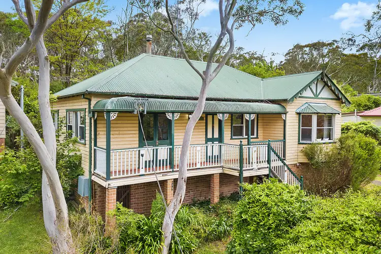 68 Rawson Parade, Leura NSW 2780