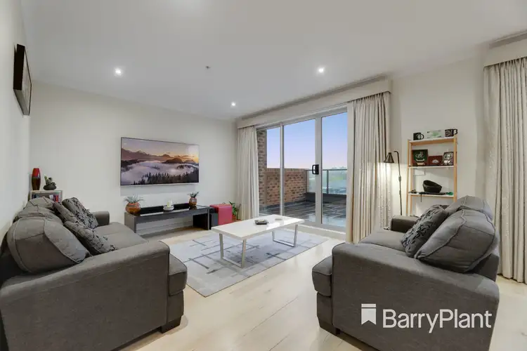 Second view of Homely apartment listing, 21/5-7 Alfrick Road, Croydon VIC 3136