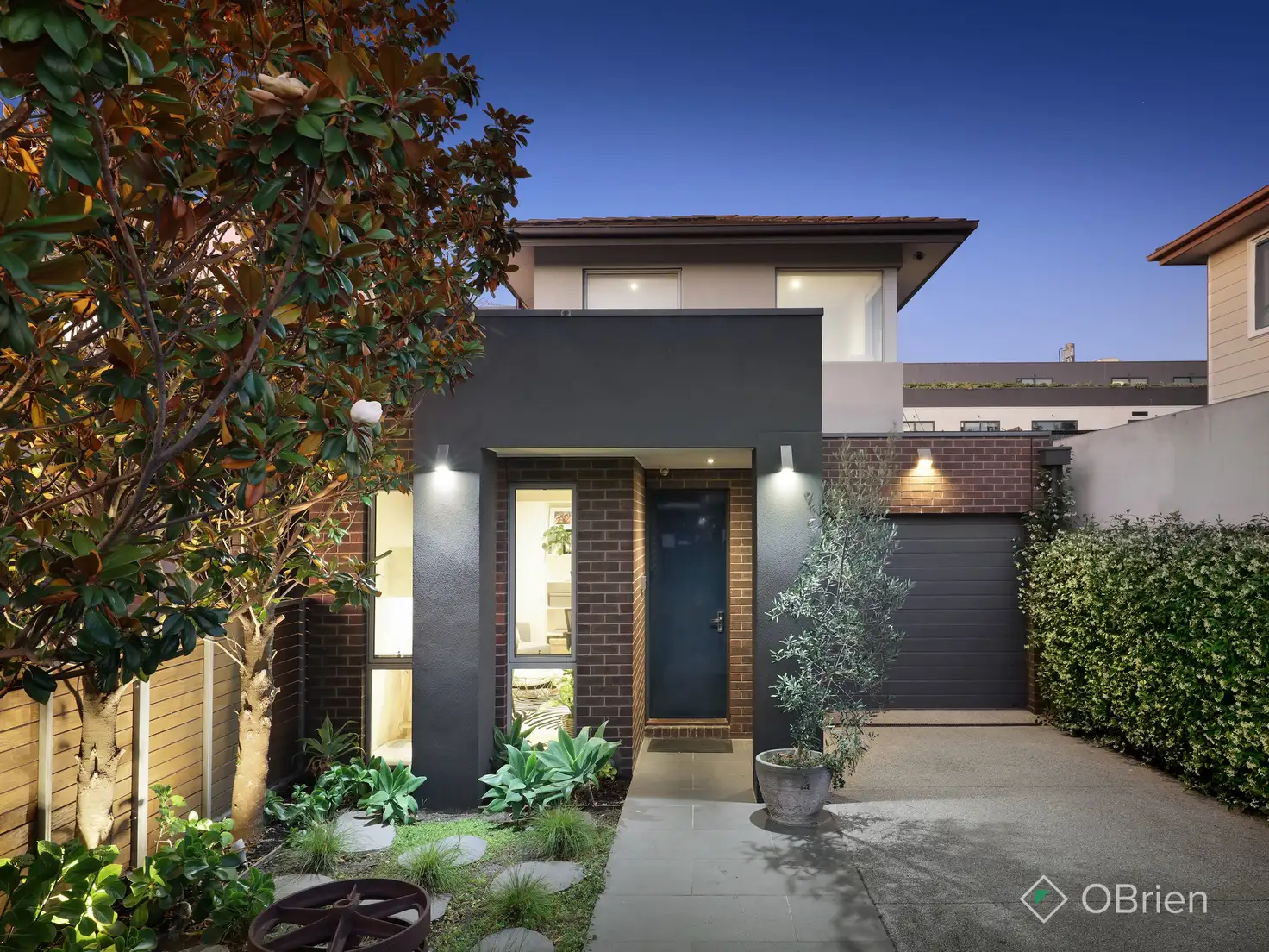 Main view of Homely townhouse listing, 19 Hamilton Street, Bentleigh VIC 3204