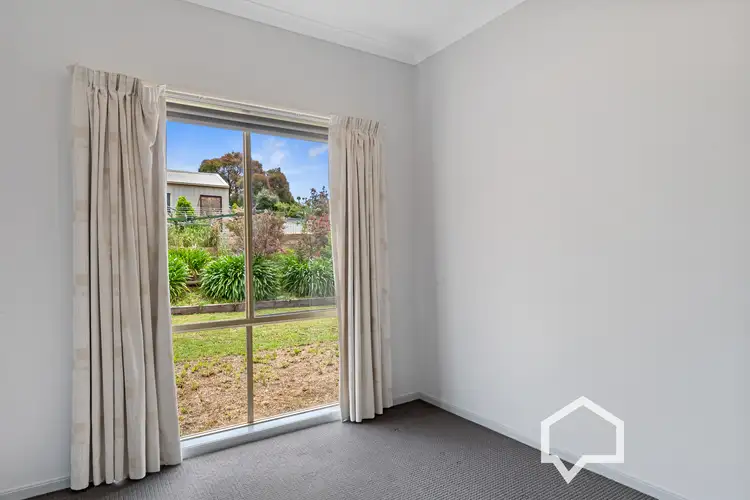 Sixth view of Homely house listing, 52 Morrison Street, Kangaroo Flat VIC 3555