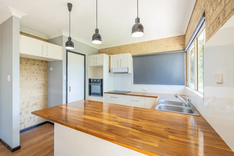4/9 Duell Road, Cannonvale QLD 4802