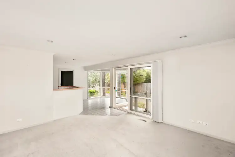Second view of Homely villa listing, 2/22 Ogilvie Street, Essendon VIC 3040