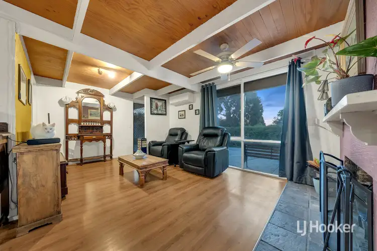 Fourth view of Homely house listing, 25 Quirk Court, Endeavour Hills VIC 3802