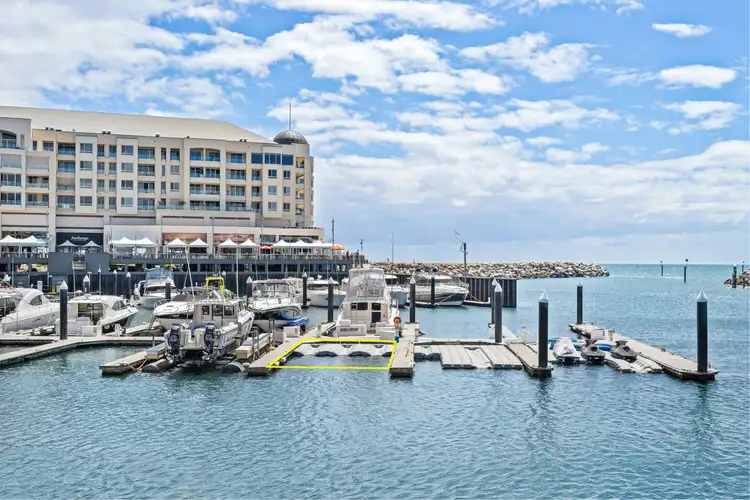 325/4 Holdfast Promenade, Glenelg SA 5045
