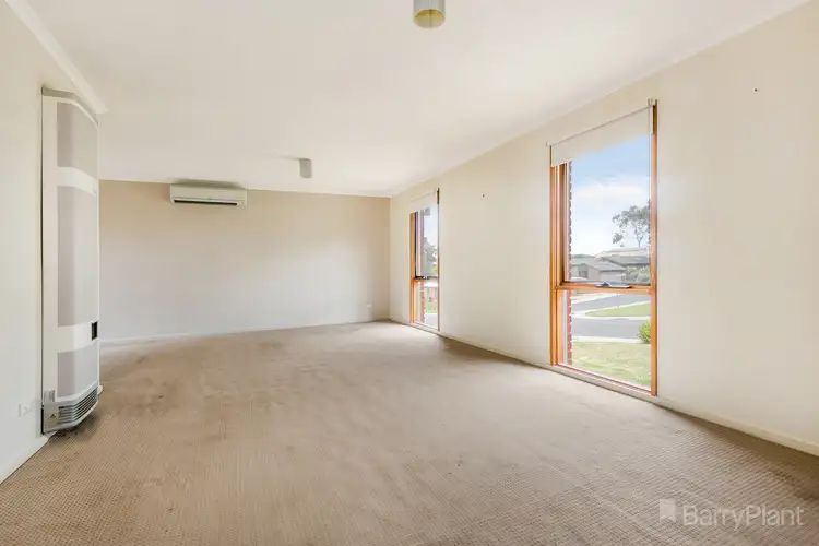 Fourth view of Homely house listing, 10 Molesworth Road, Kangaroo Flat VIC 3555