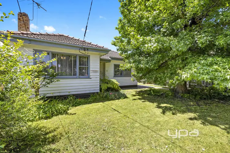 33 Kelvinside Road, Noble Park VIC 3174