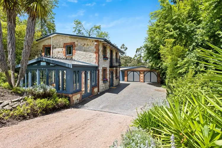 9 Pepper Avenue, Stirling SA 5152