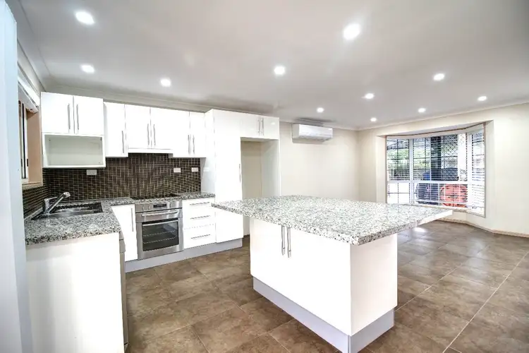 Second view of Homely house listing, 31 Bernadette Crescent, Rosewood QLD 4340