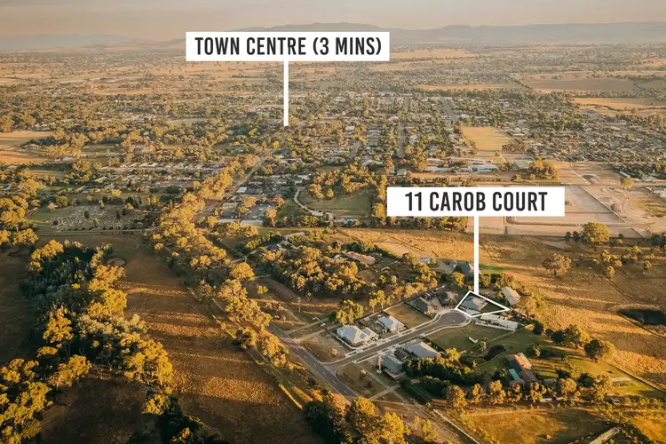 11 Carob Court, Mansfield VIC 3722