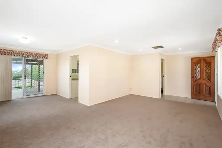 Fourth view of Homely house listing, 8 Bradley Place, Tamworth NSW 2340