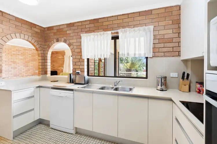 Fifth view of Homely unit listing, 1/7-9 Carinya Street, Mooloolaba QLD 4557