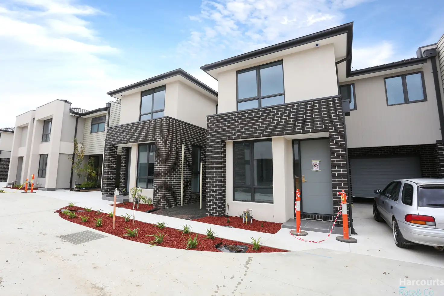 Main view of Homely townhouse listing, 16/10 Crevelli Street, Reservoir VIC 3073