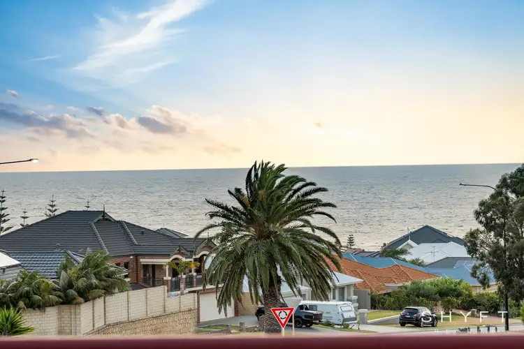 Second view of Homely house listing, 7 Fairport Vista, Mindarie WA 6030