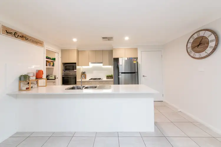 Sixth view of Homely house listing, 19 Hindmarsh Esplanade, Dubbo NSW 2830