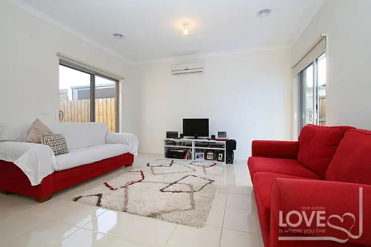 Fifth view of Homely unit listing, 2/49 Peppercorn Parade, Epping VIC 3076