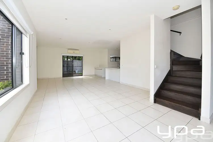 Second view of Homely townhouse listing, 3/18 Oakleigh Street, Oakleigh East VIC 3166