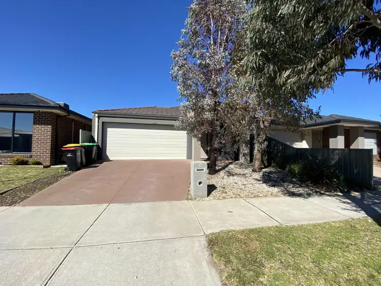 14 Native Way, Kurunjang VIC 3337