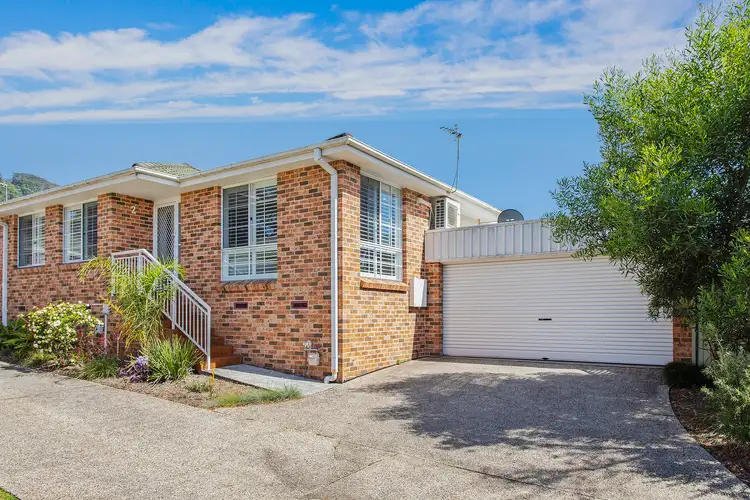 2/8 Wilford Street