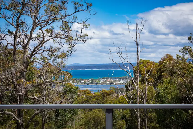 Fourth view of Homely house listing, 25 The Crest, Mirador NSW 2548