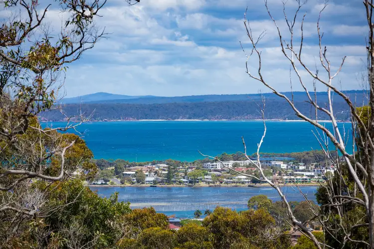 Sixth view of Homely house listing, 25 The Crest, Mirador NSW 2548