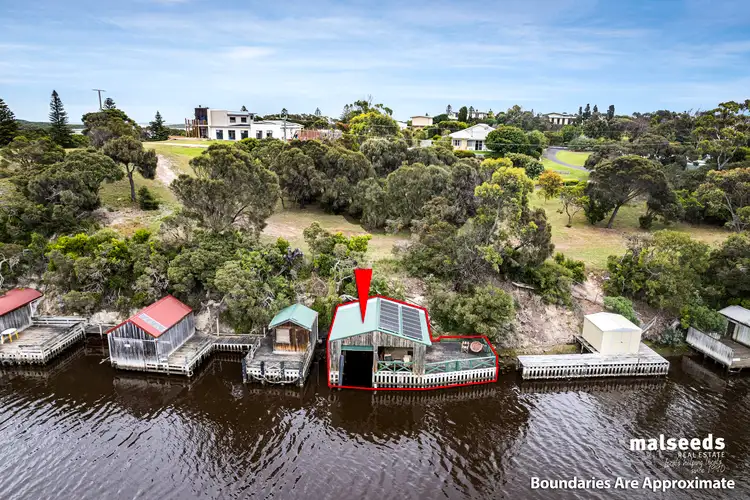 LOT 122 Glenelg River, Nelson VIC 3292