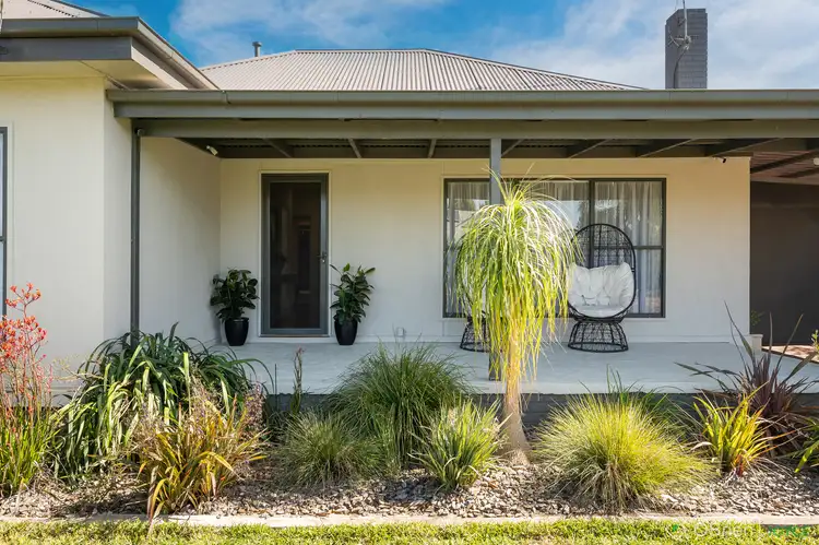 Second view of Homely house listing, 8 Sloan Street, Wangaratta VIC 3677