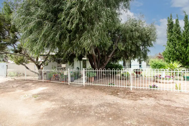 11 Sellen Street, Port Lincoln SA 5606