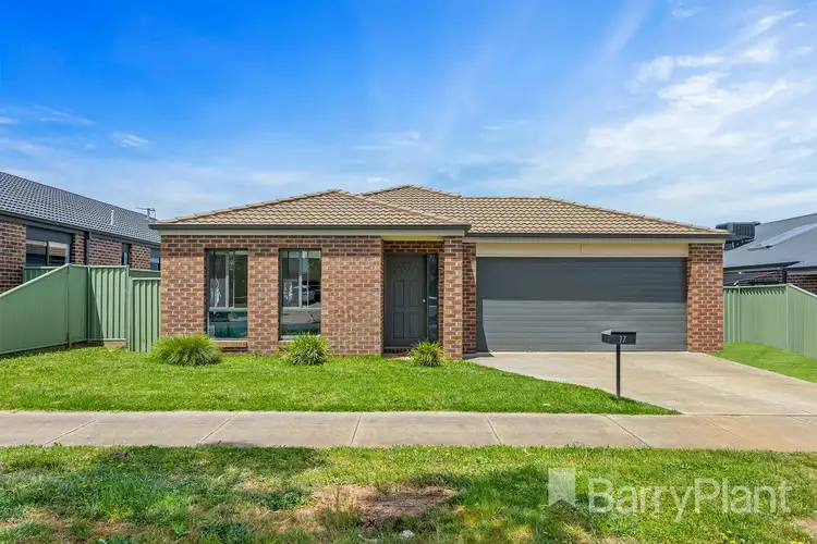 77 Waterford Drive, Miners Rest VIC 3352