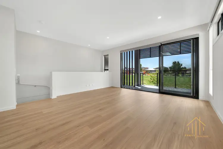 Sixth view of Homely house listing, 25 Creekview Way, Cranbourne West VIC 3977